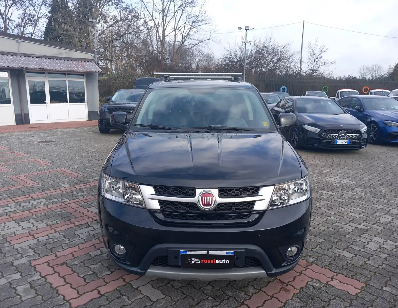 Fiat Freemont 2.0 mjt 16v Urban 4x4 170cv auto Schwarz - 2