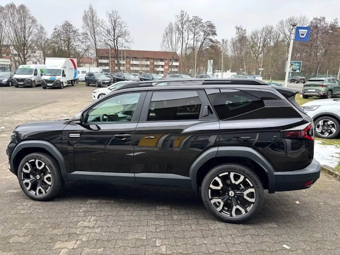 Dacia Bigster Journey hybrid 155 Schwarz - 2