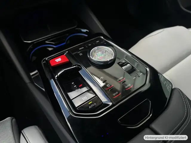 BMW M5 view 13