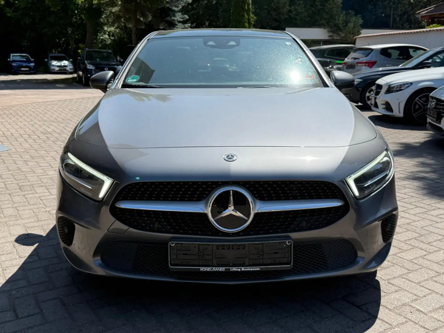 Mercedes-Benz A 200 d 8G Progressive LED+LEDER+PANO+SHZ+MBUX+ Grigio - 2