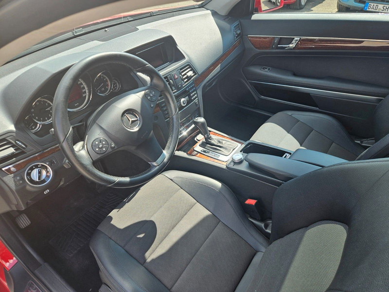 Mercedes-Benz E 200 E Coupe E 200 CGI BlueEfficiency — photo 8