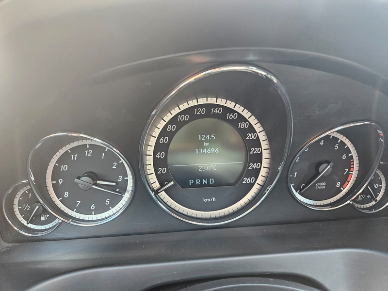 Mercedes-Benz E 200 E Coupe E 200 CGI BlueEfficiency — photo 11