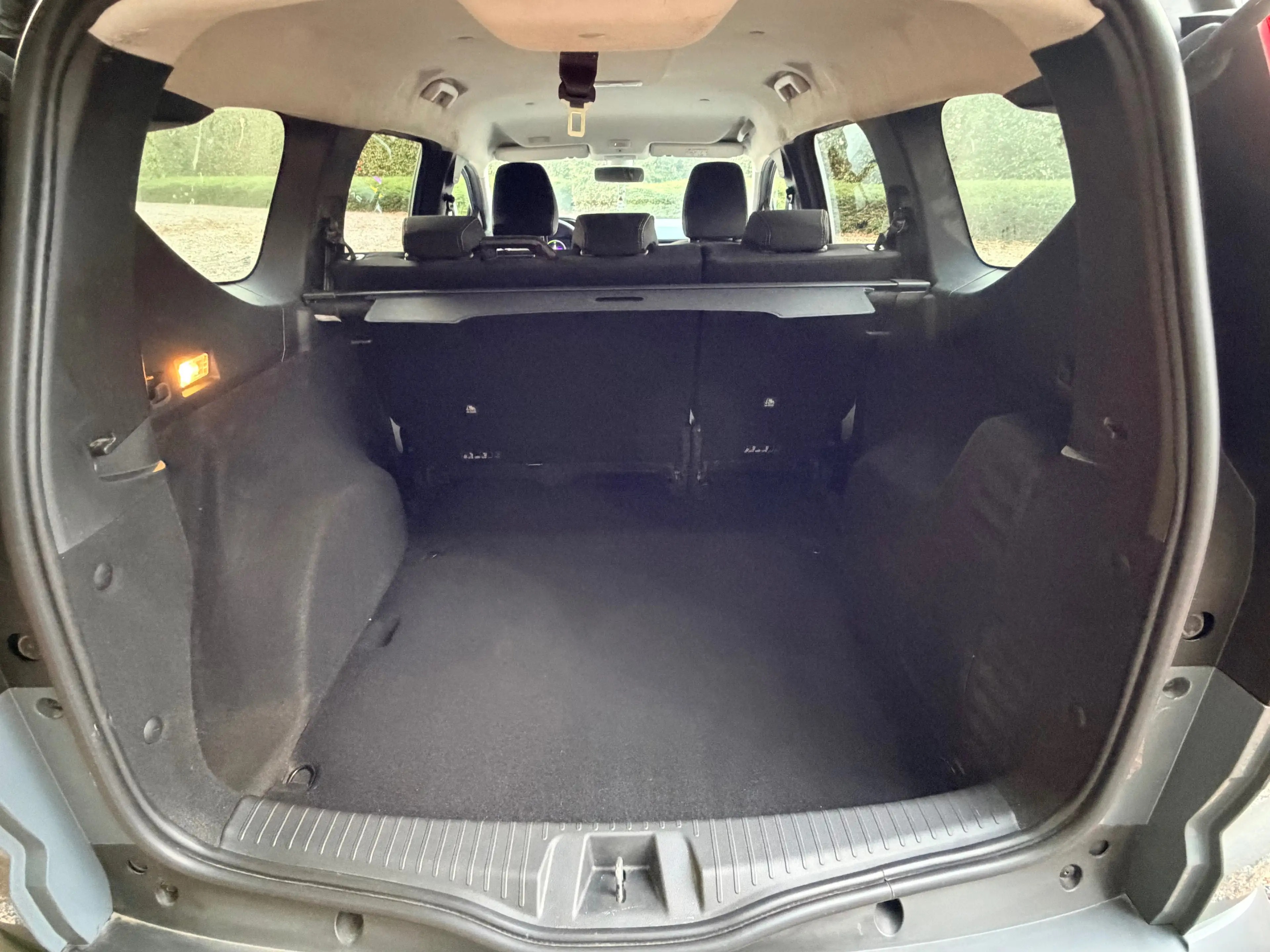 Dacia Jogger 1.6 HYBRIDE EXTREME | 140PK | AUTOMAAT | LED | CAMERA — photo 14