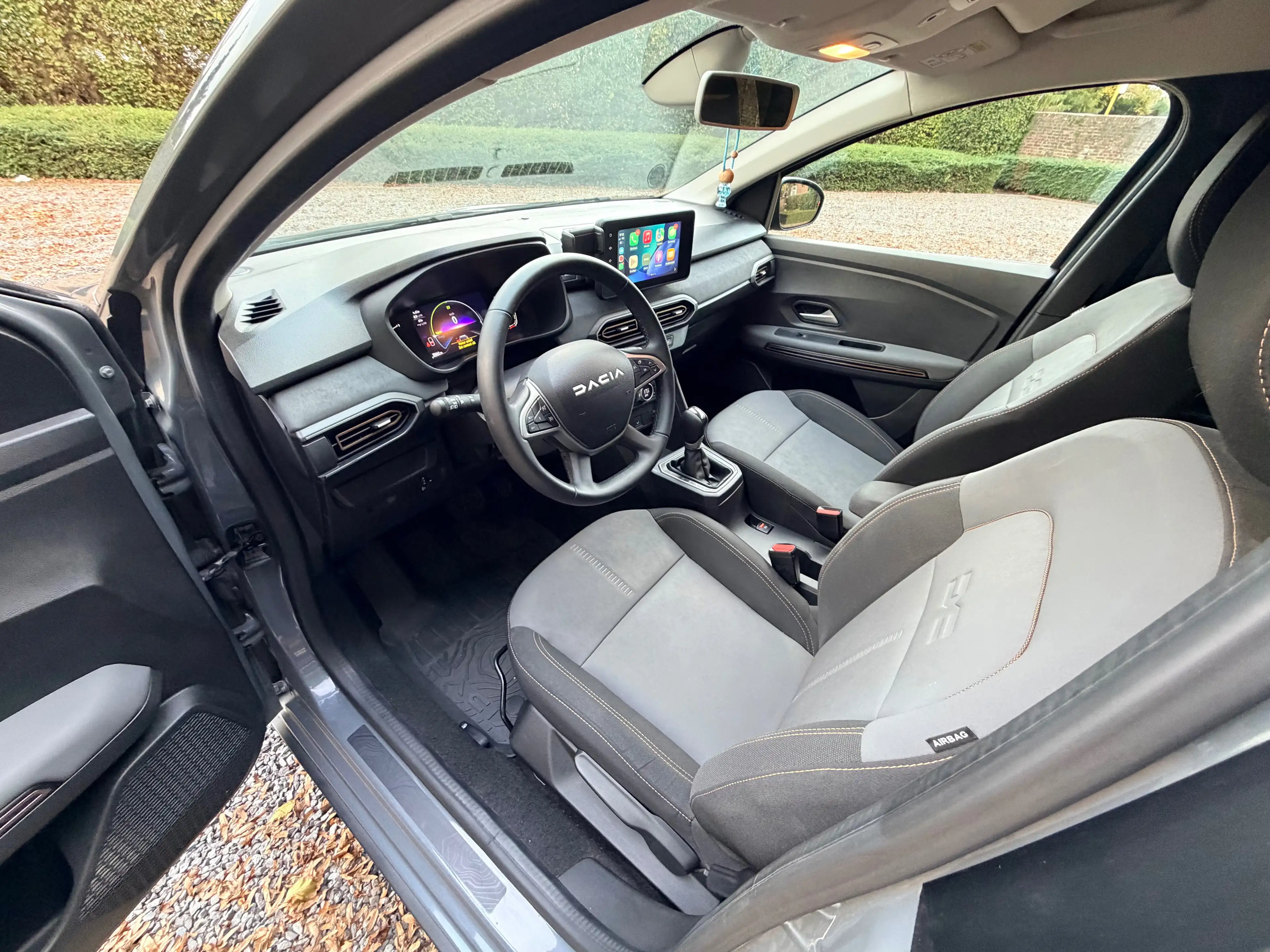 Dacia Jogger 1.6 HYBRIDE EXTREME | 140PK | AUTOMAAT | LED | CAMERA — photo 7