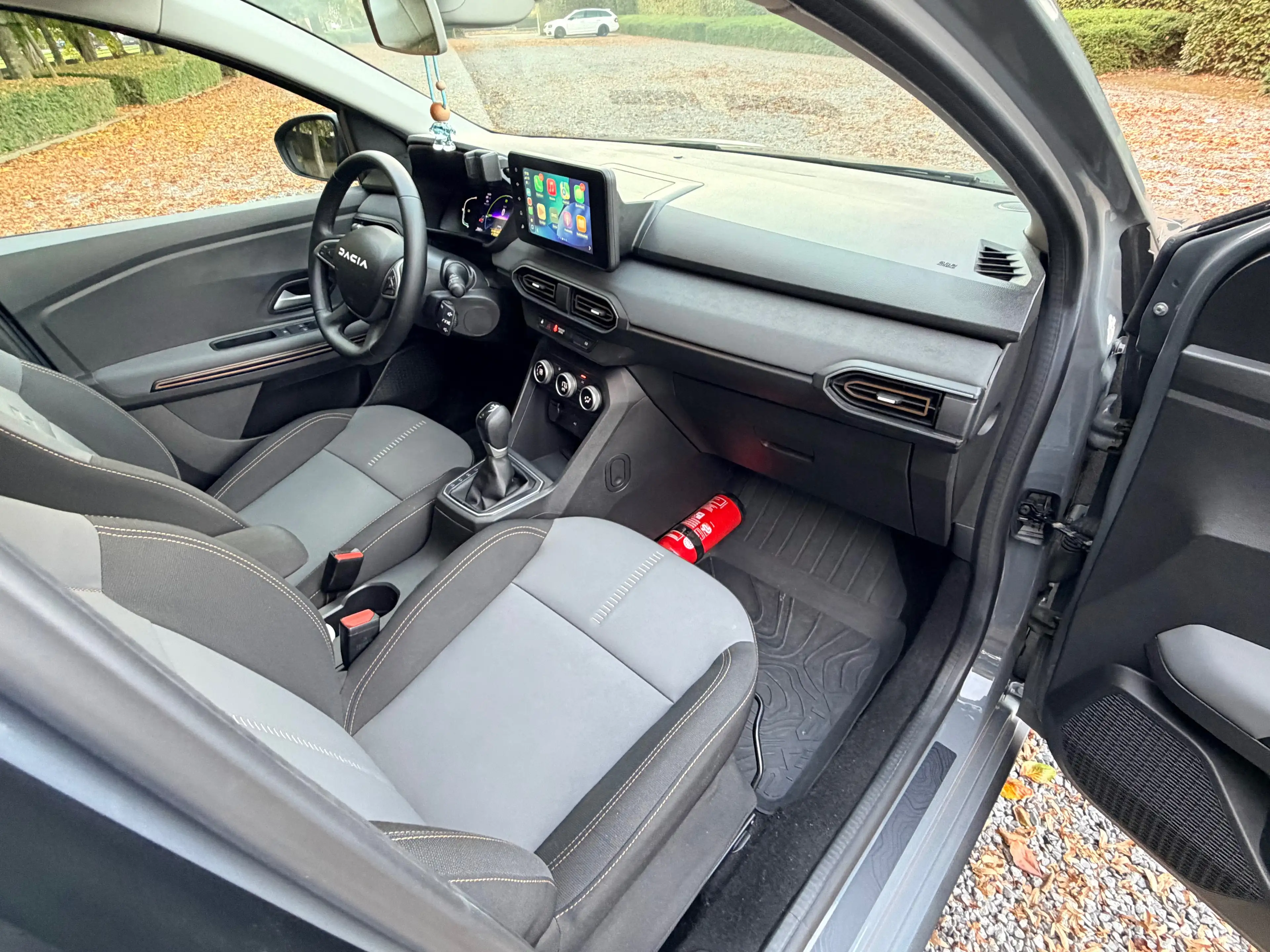 Dacia Jogger 1.6 HYBRIDE EXTREME | 140PK | AUTOMAAT | LED | CAMERA — photo 15