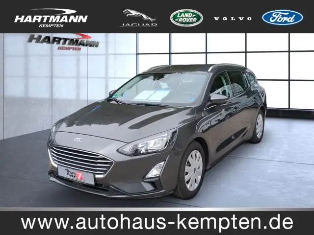 Ford Focus Cool & Connect Bluetooth Navi LED Klima