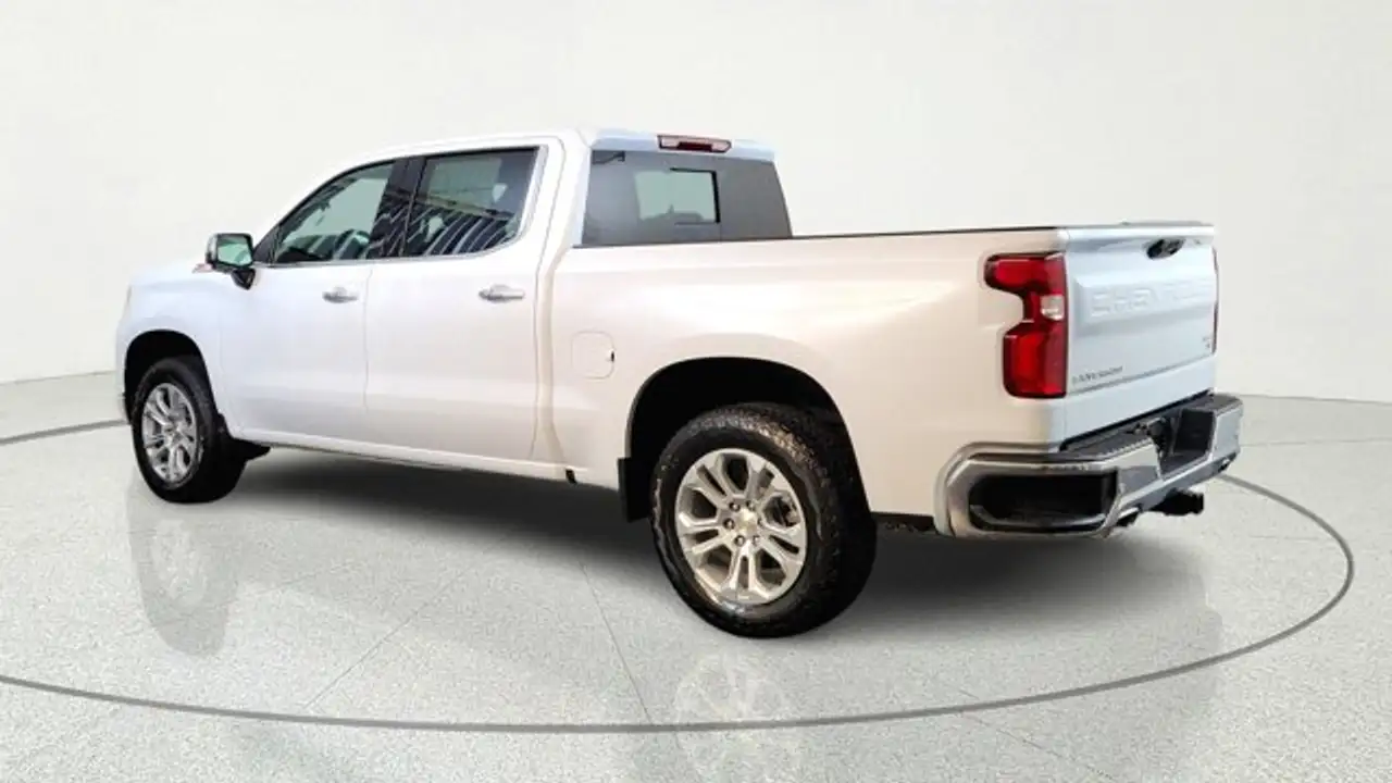 Chevrolet Silverado 1500 снимка Chevrolet Silverado 1500