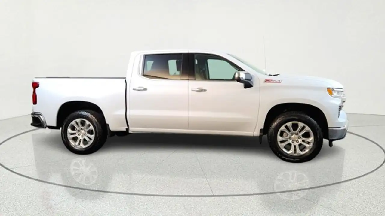 Chevrolet Silverado 1500 снимка Chevrolet Silverado 1500
