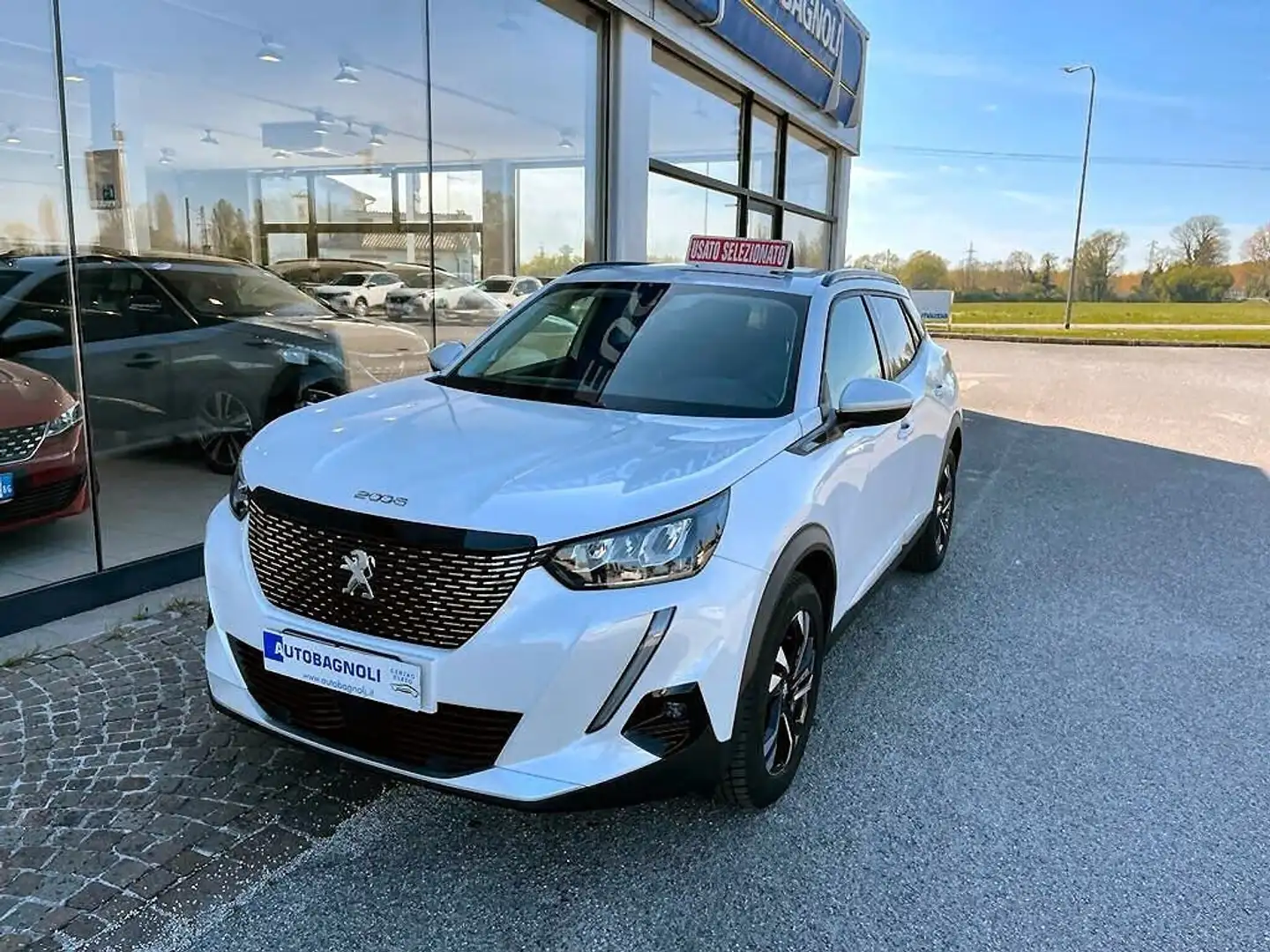 Peugeot 2008 ALLURE PACK PureTech 130 EAT8 SPOTICAR Blanc - 1