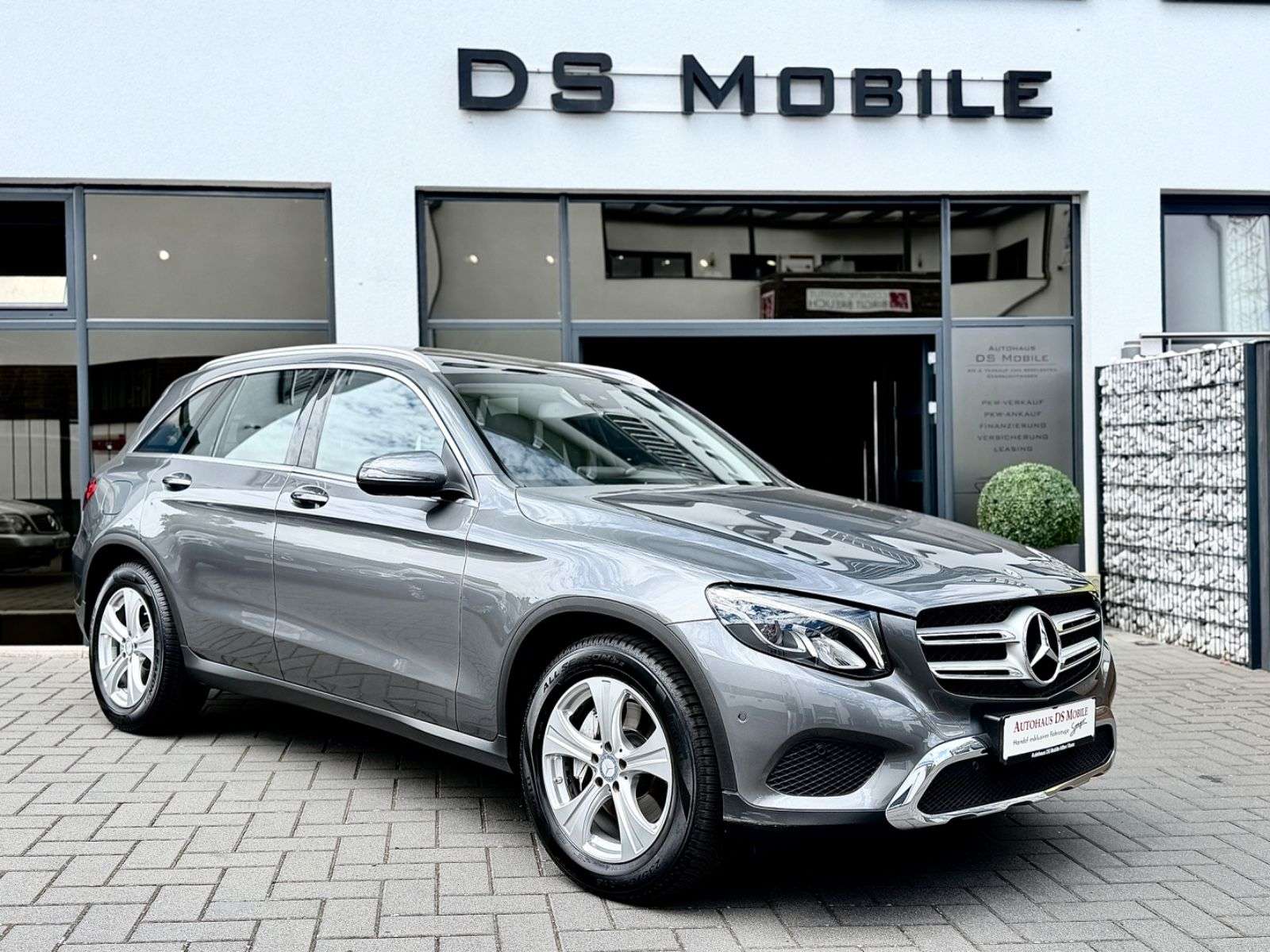 Mercedes-Benz GLC 220