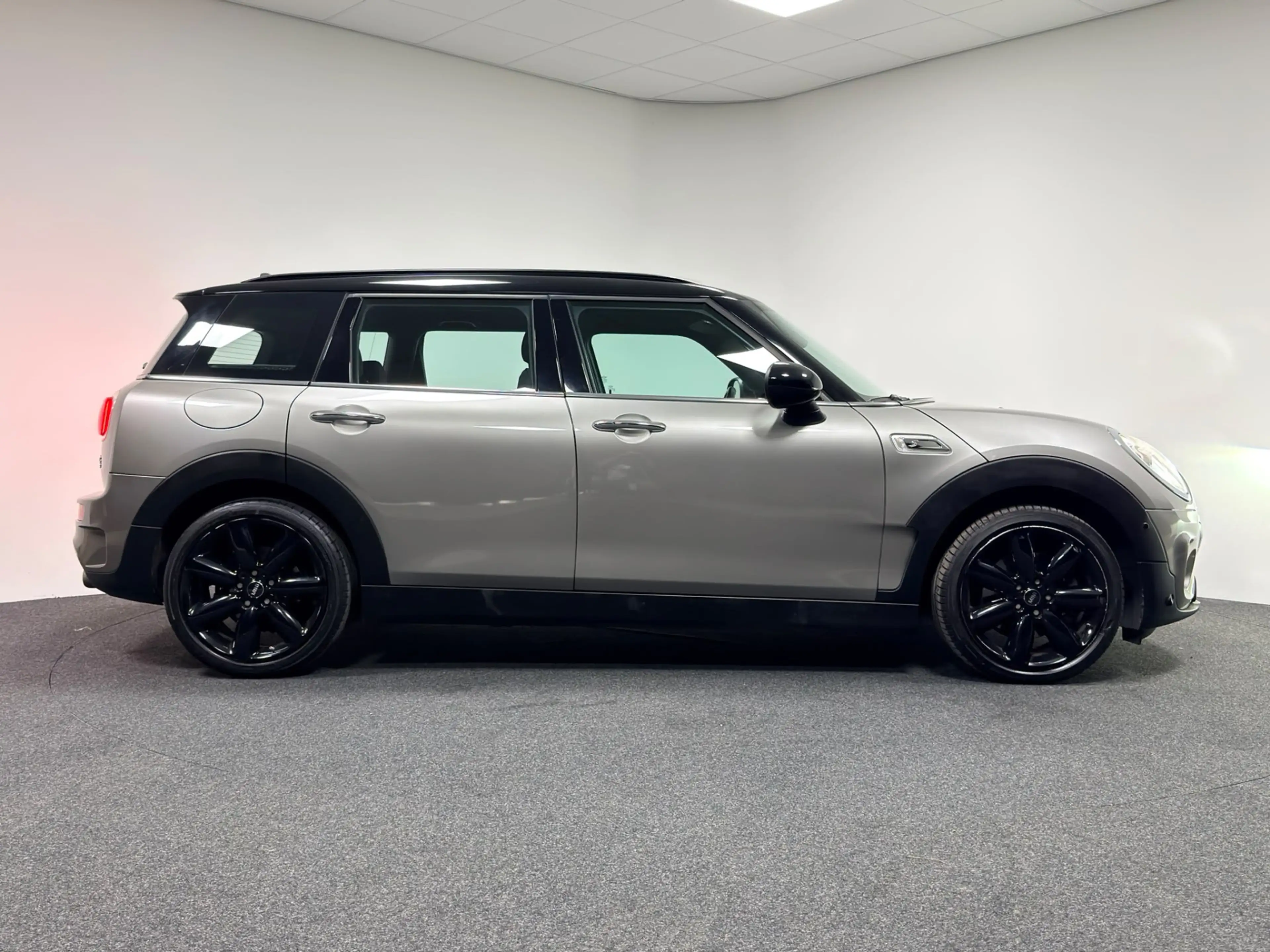 MINI Cooper S Clubman 2.0 Chili Serious Business | NAVI | STOELVERWARMIN — photo 16