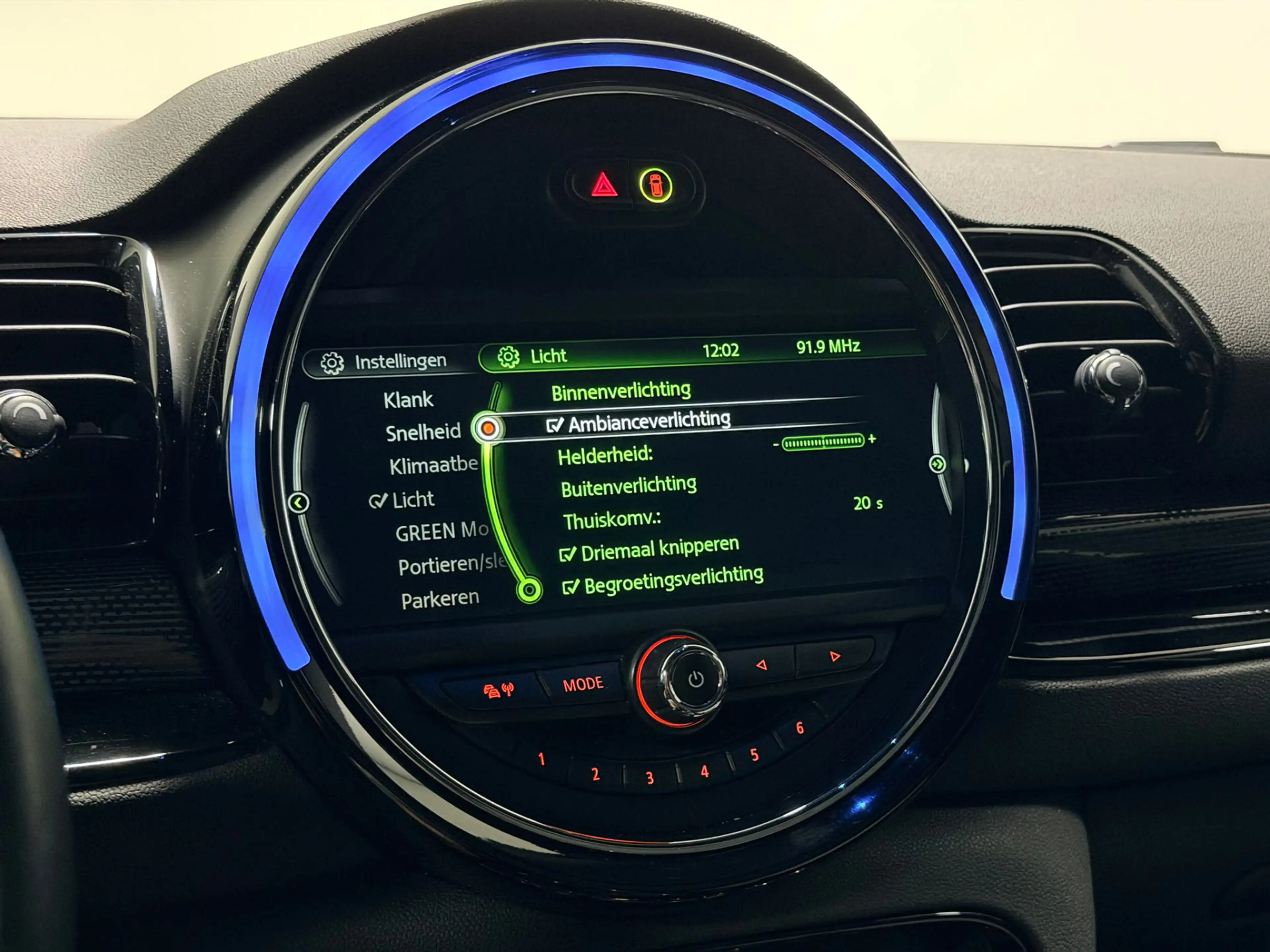 MINI Cooper S Clubman 2.0 Chili Serious Business | NAVI | STOELVERWARMIN — photo 29