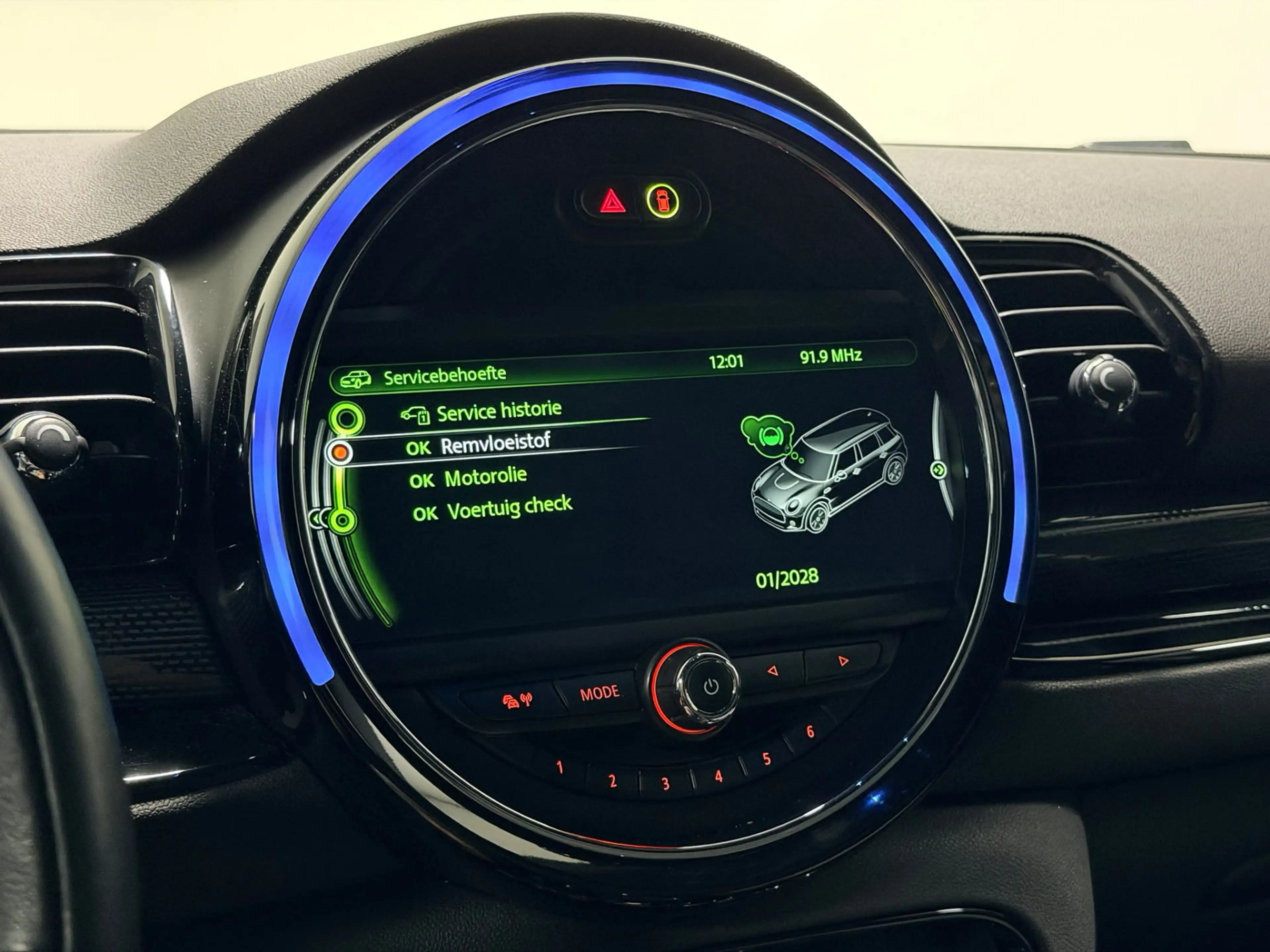 MINI Cooper S Clubman 2.0 Chili Serious Business | NAVI | STOELVERWARMIN — photo 35
