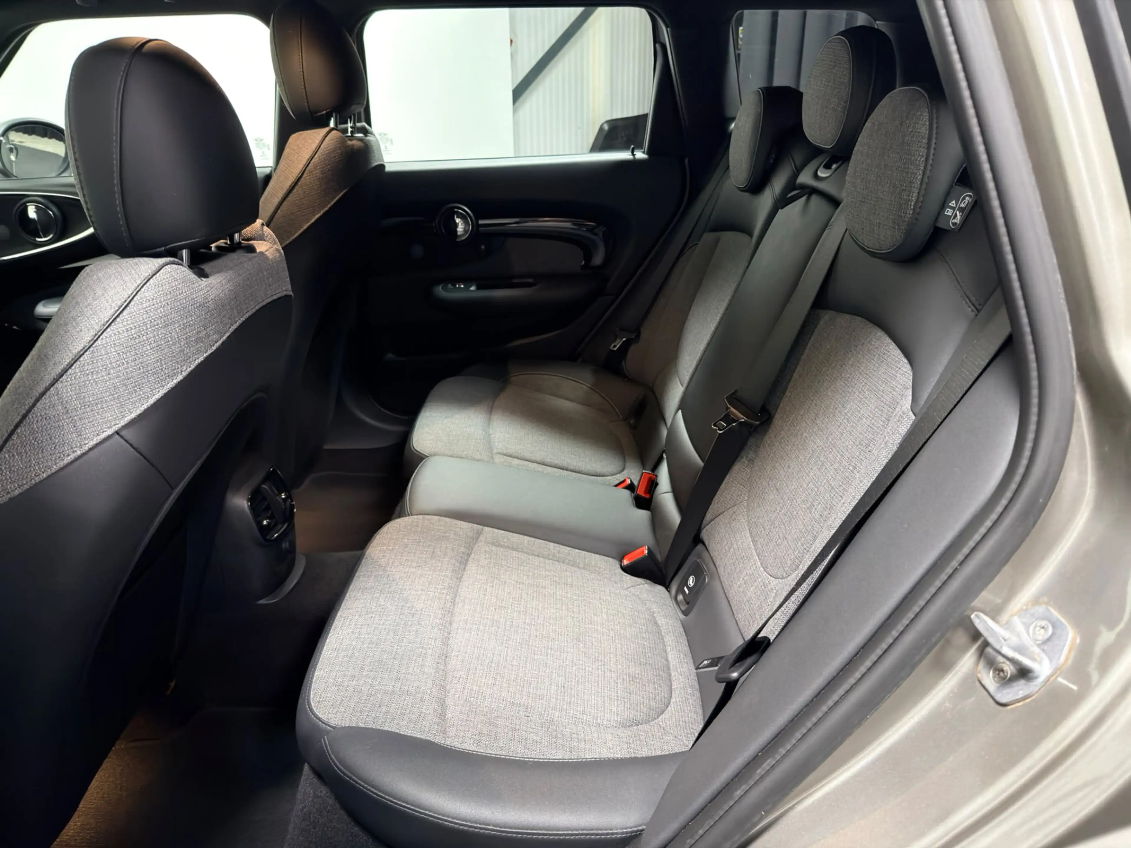 MINI Cooper S Clubman 2.0 Chili Serious Business | NAVI | STOELVERWARMIN — photo 25