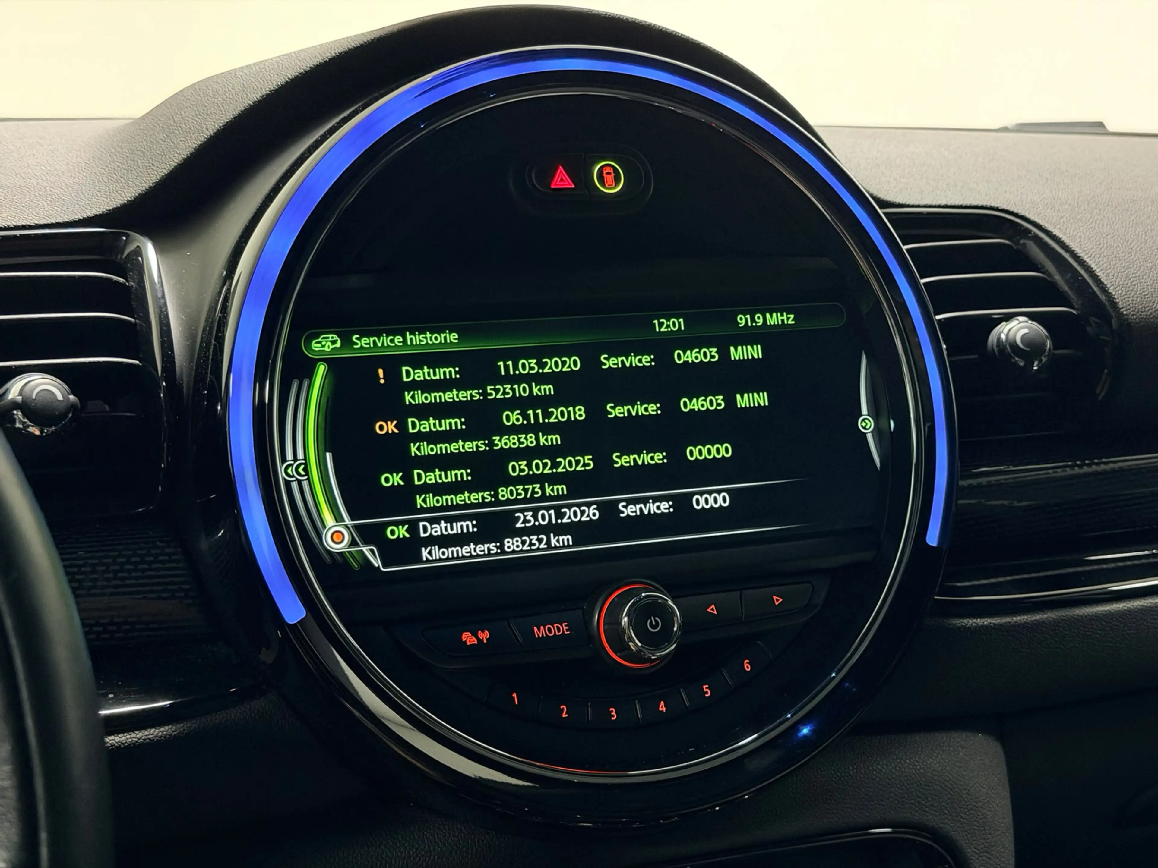 MINI Cooper S Clubman 2.0 Chili Serious Business | NAVI | STOELVERWARMIN — photo 30
