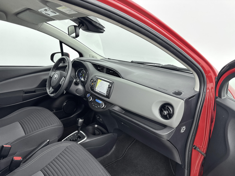 Toyota Yaris 1.5 Hybrid Dynamic | Dealer onderhouden | 1e eigen — photo 6