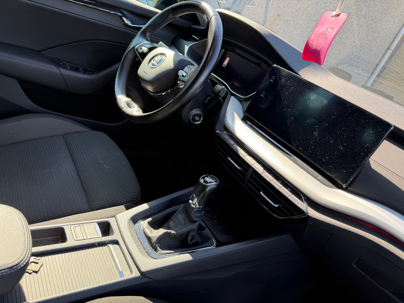 Skoda Octavia Octavia SW 2.0 TDi SCR Ambition (EU6AP) — photo 5