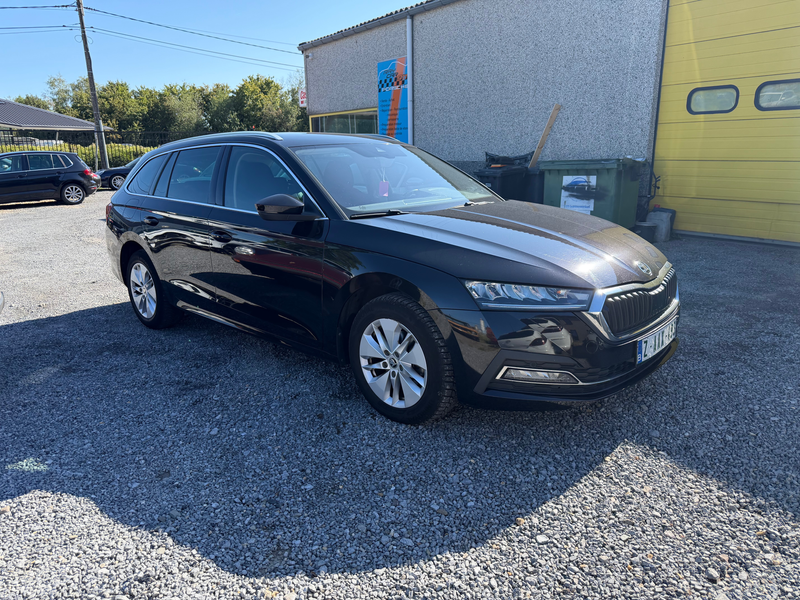Skoda Octavia Octavia SW 2.0 TDi SCR Ambition (EU6AP) — photo 4