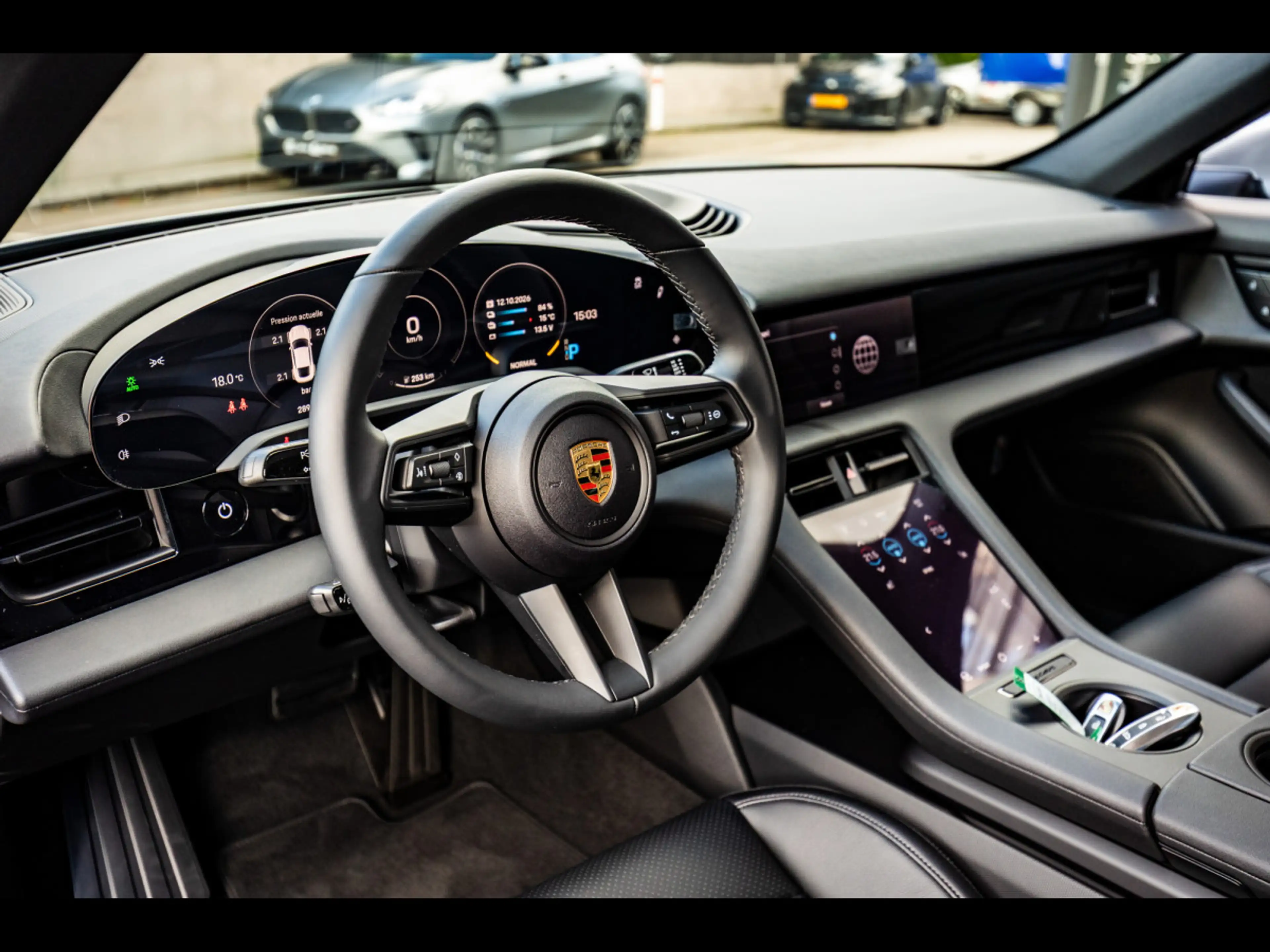 Porsche Taycan 408 CH°DOLOMITE GREY°PANO°22' TAYCAN TURBO WHEELS — photo 10
