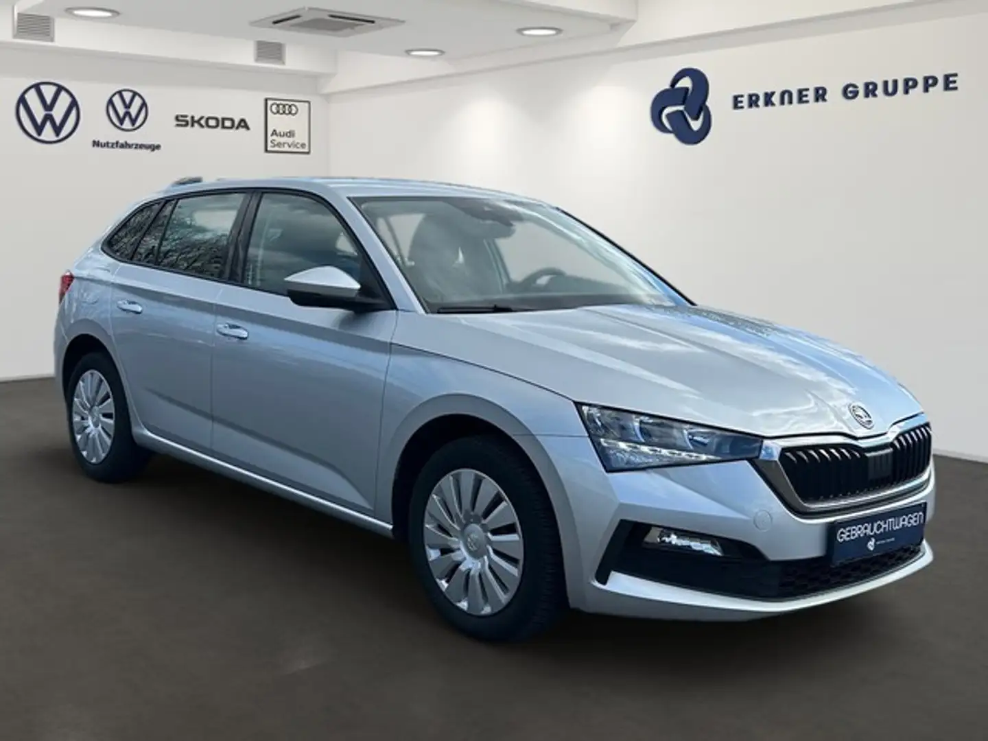 Skoda Scala 1.0TSI Active LED+SPURHALTE+BT+USB+++ Stříbrná - 2