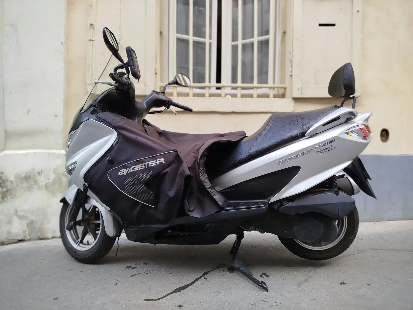 Suzuki Burgman 200 Grigio - 2