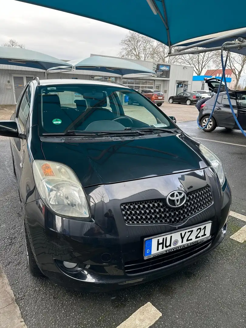 Toyota Yaris 1.3 VVT-i - 2