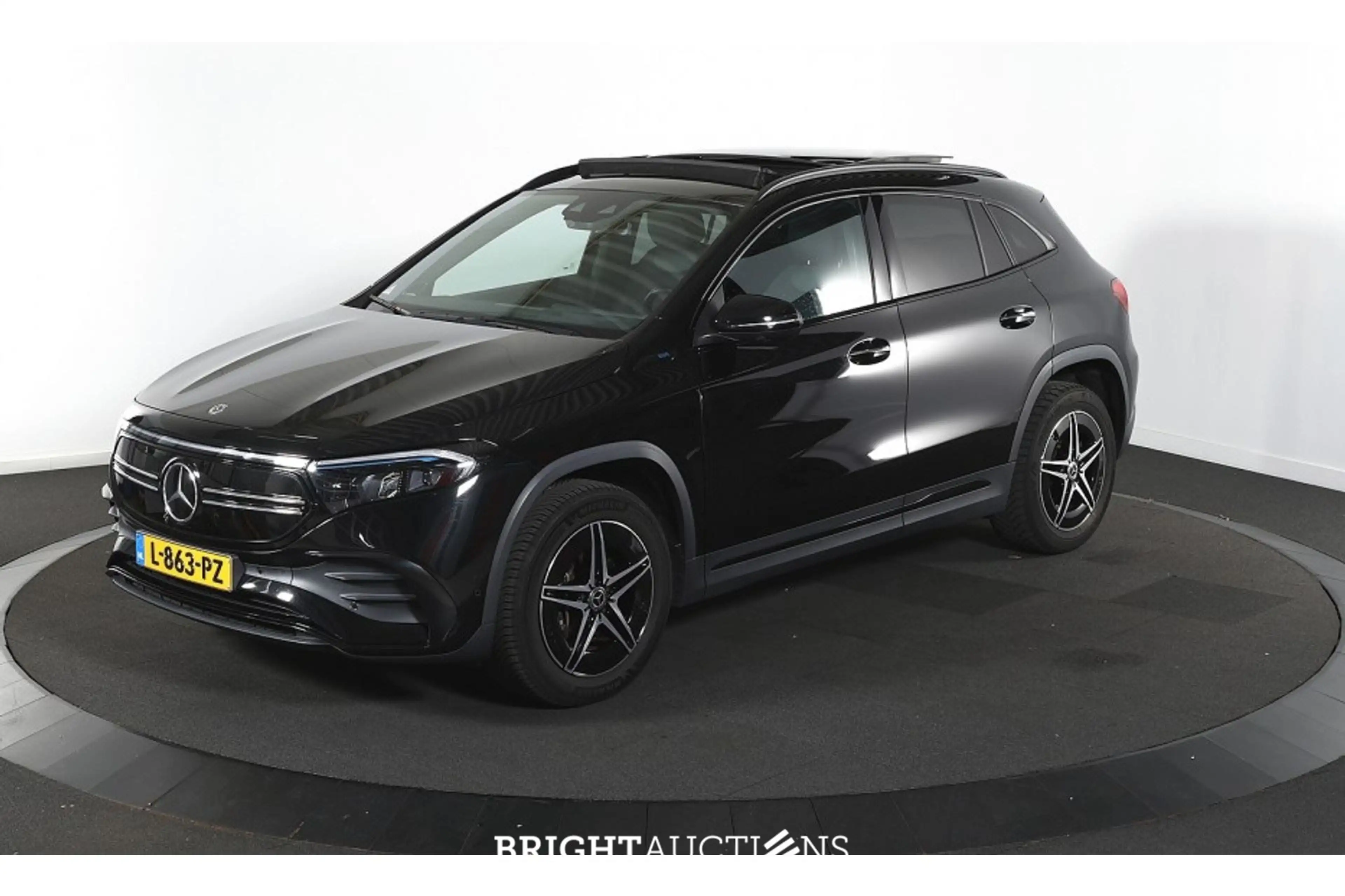 Mercedes-Benz EQA 250 Business Solution AMG 67 kWh