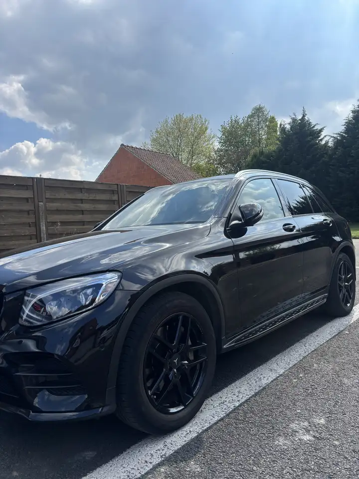 Mercedes-Benz GLC 220