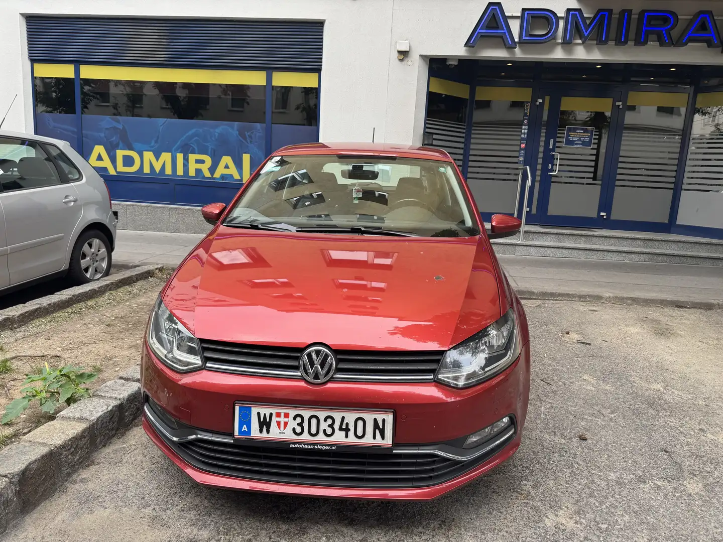 Volkswagen Polo Trendline 1,4 DSG - 1
