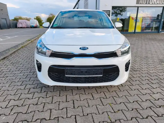 Kia Rio Edition 7