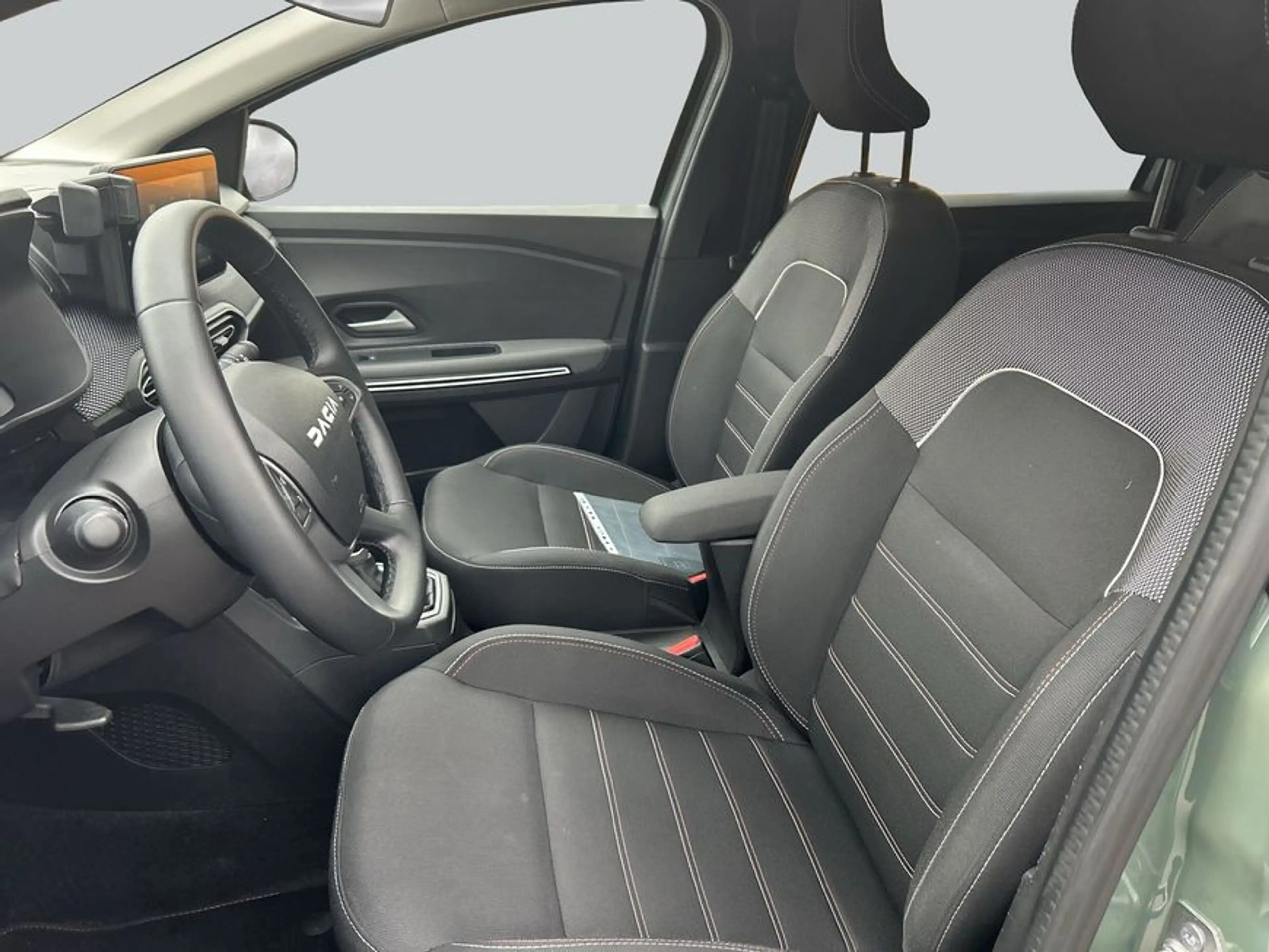 Dacia Jogger Hybrid 140 (7-Sitzer) Extreme — photo 10