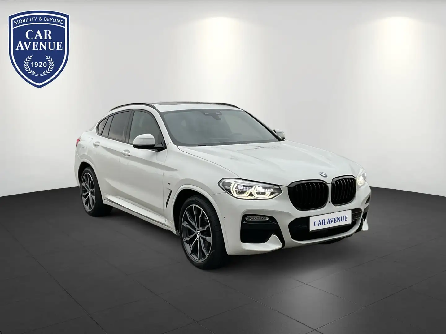 BMW X4 xDrive 30d M Sport/AHK/Pano/Head-Up/20 Zoll Blanc - 2