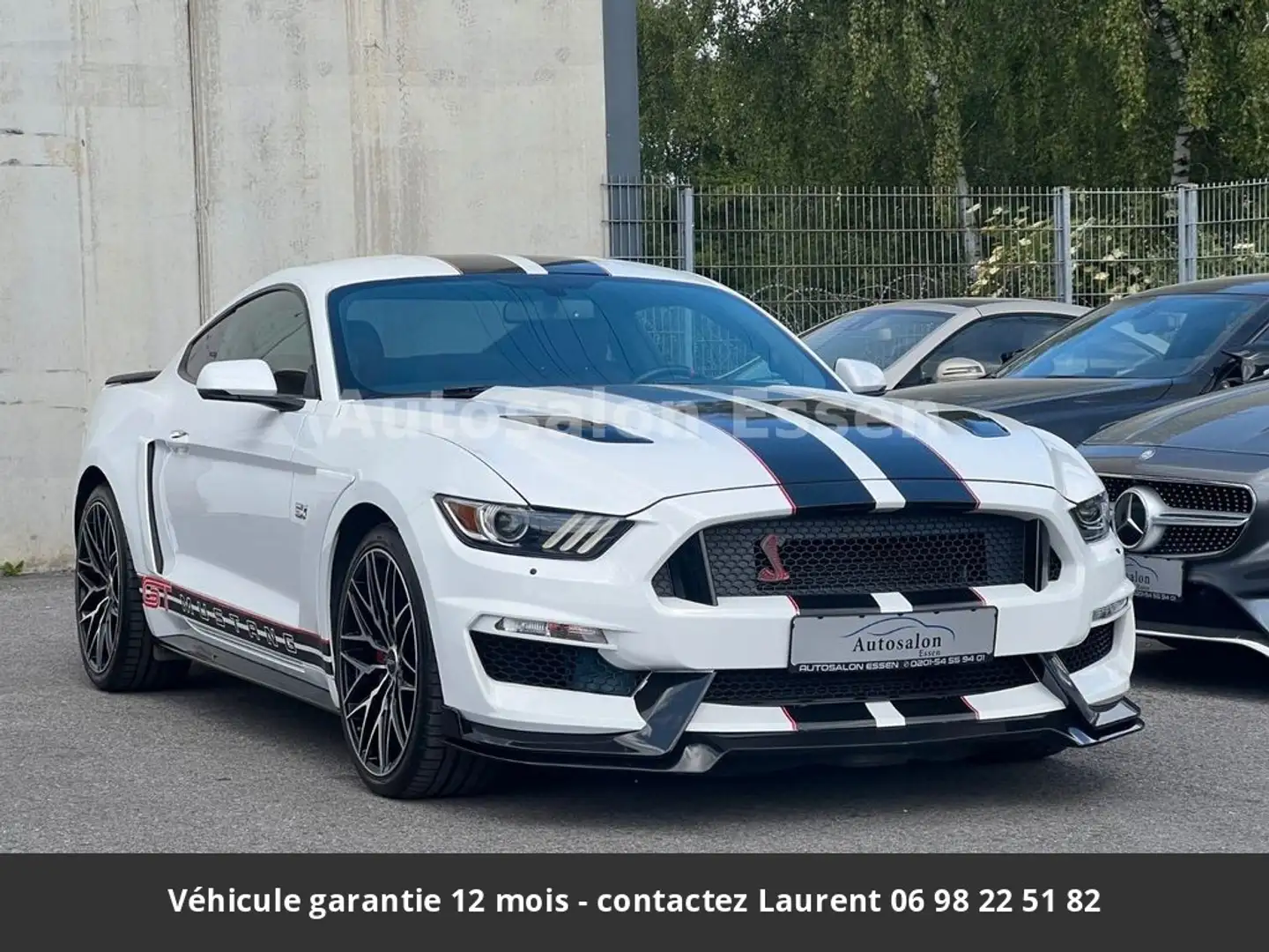 Ford Mustang GT Premium Tout compris hors homologation 4500e Blanc - 1