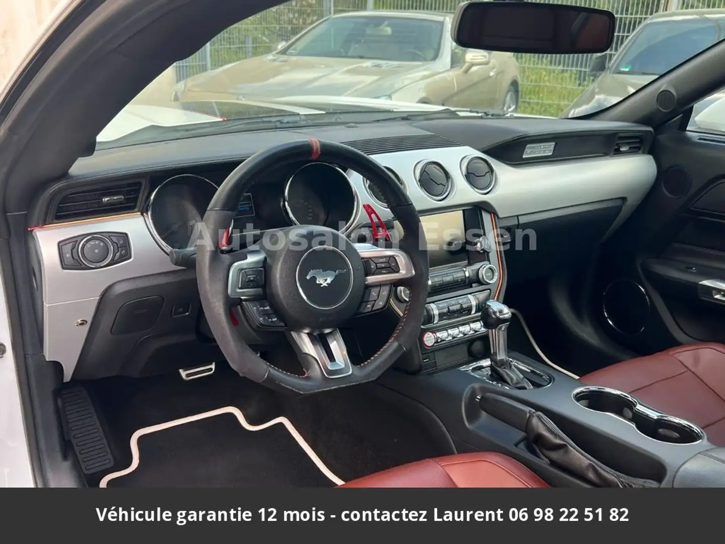 Ford Mustang GT Premium Tout compris hors homologation 4500e Blanc - 2