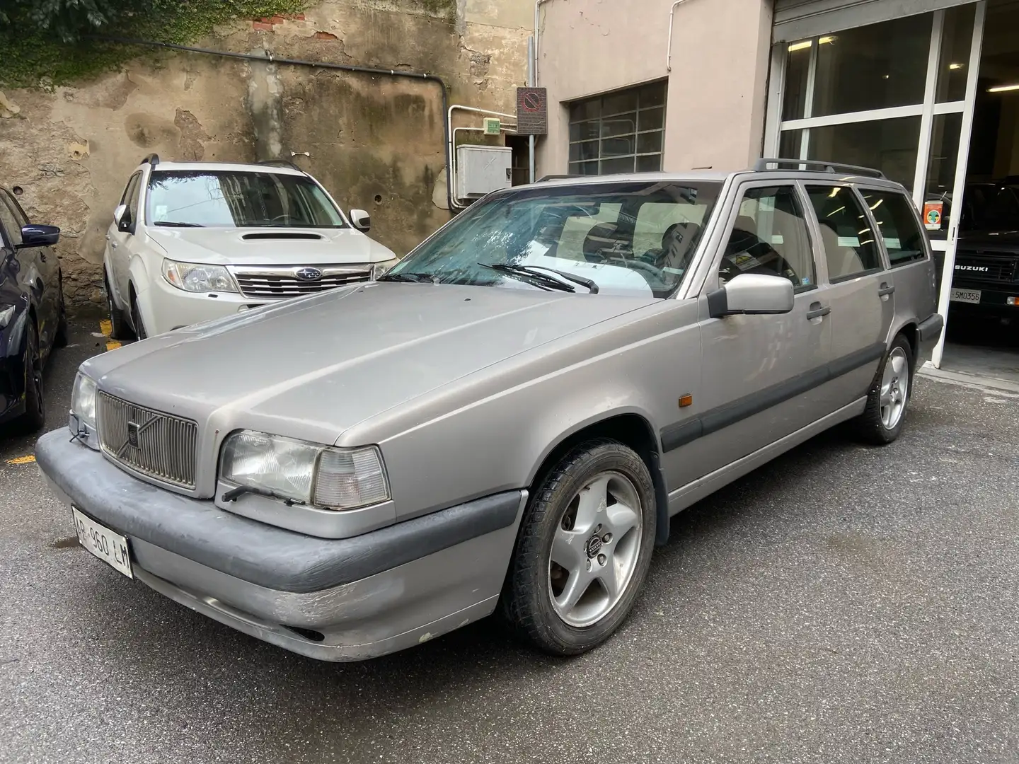 Volvo 850 T5 155 KW Cambio manuale Argento - 1