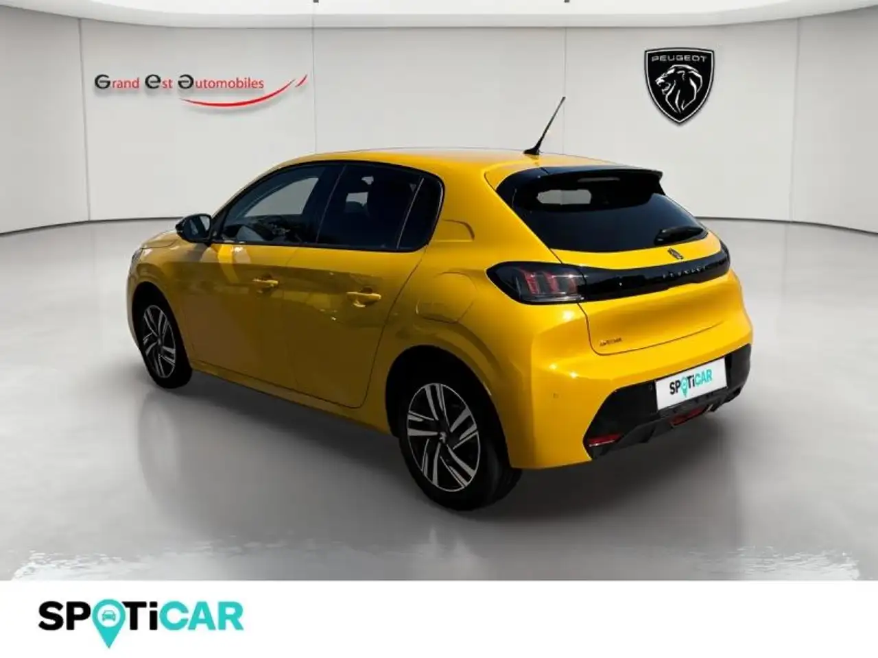 Peugeot 208 208 — photo 3