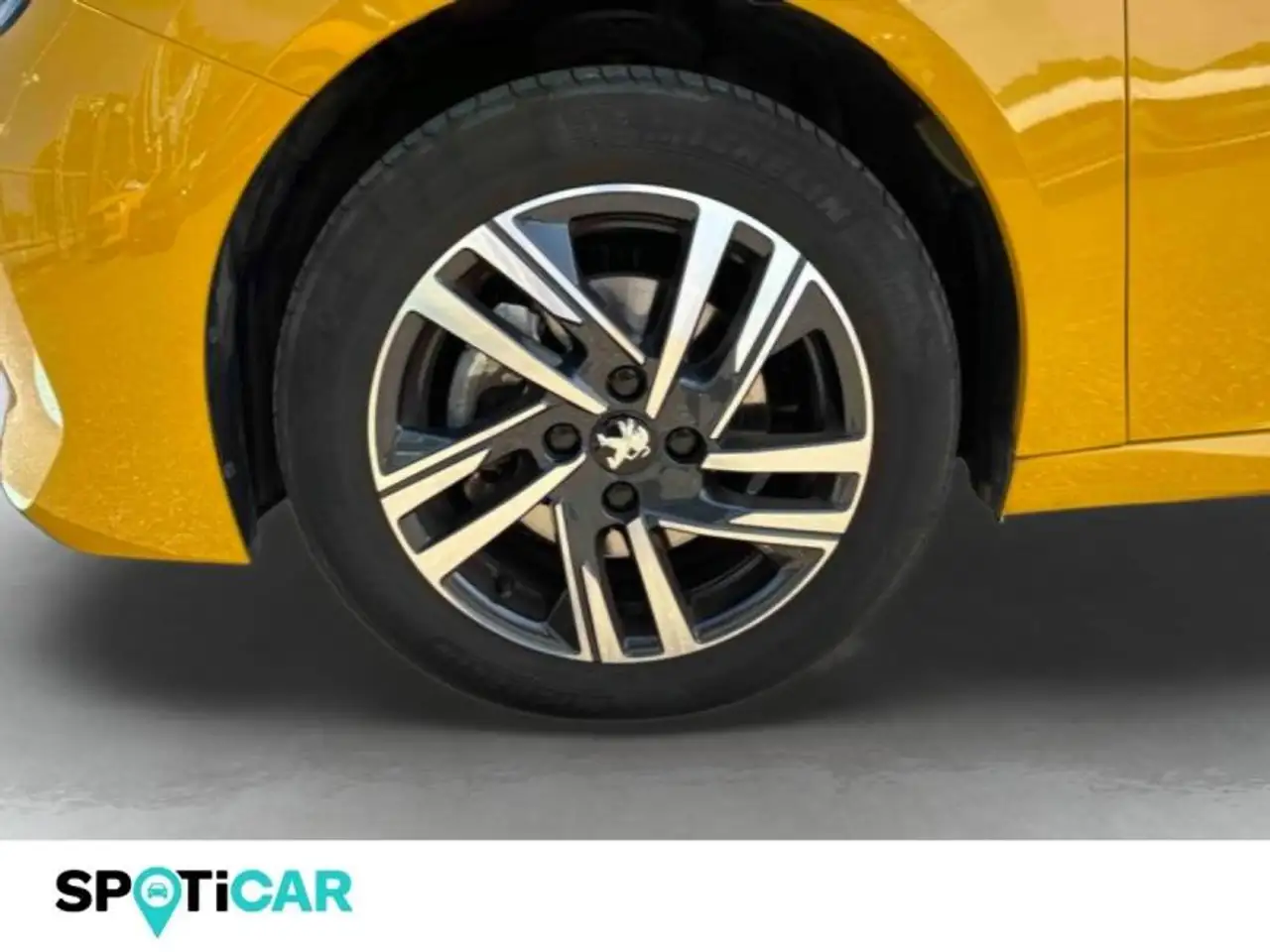 Peugeot 208 208 — photo 11