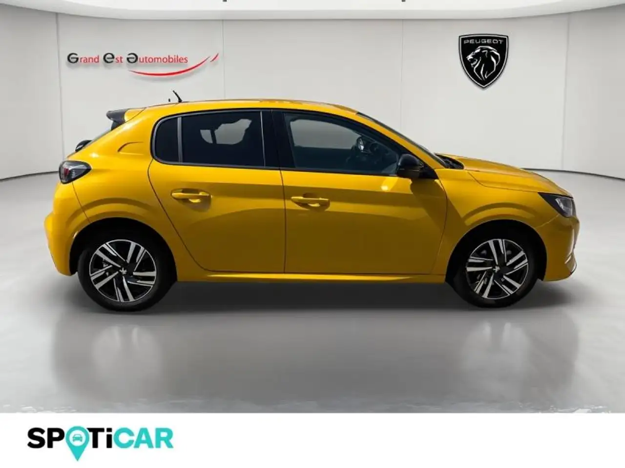 Peugeot 208 208 — photo 8