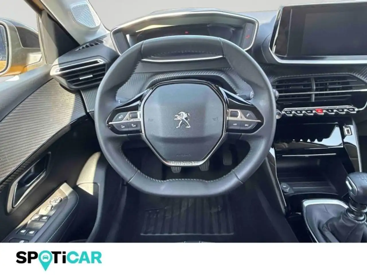 Peugeot 208 208 — photo 13