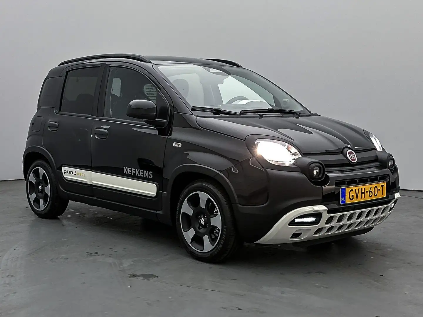 Fiat Panda 1.0 Hybrid Pandina | Cruise Control | Airco | Touc Zwart - 2