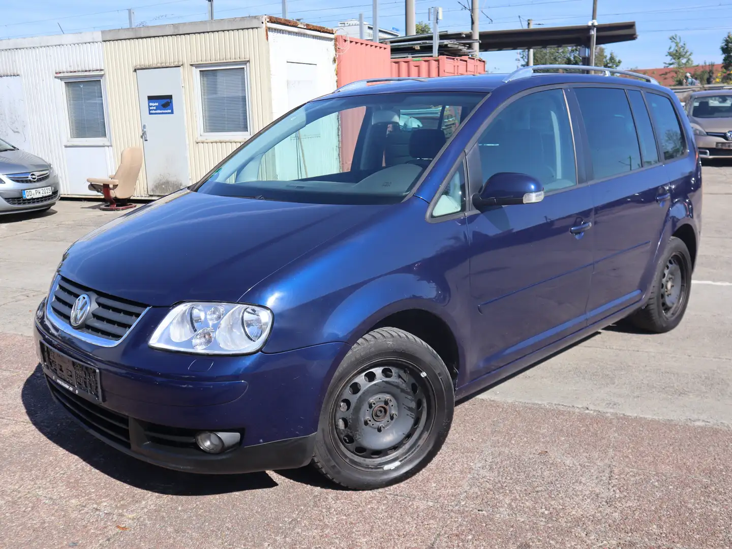 Volkswagen Touran Touran 2.0 TDI Trendline Blau - 1