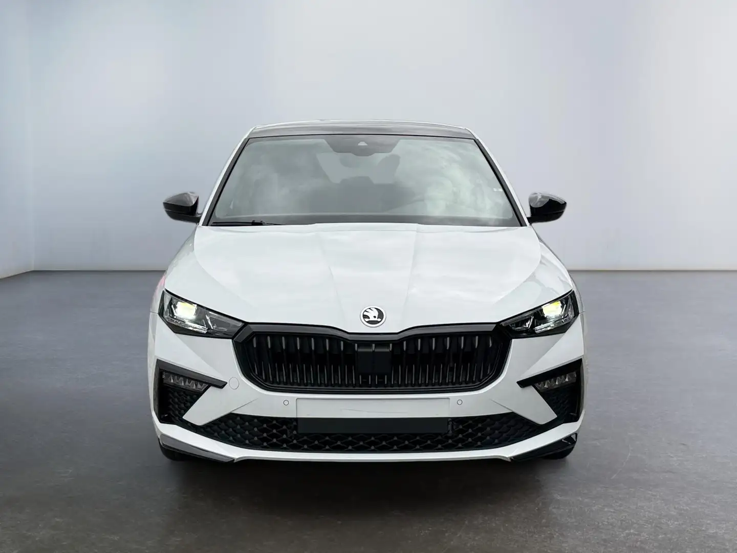 Skoda Scala 1,0 TSI Monte Carlo 2ZoKli DCC Pano 2PDC Kam Ma... Weiß - 2