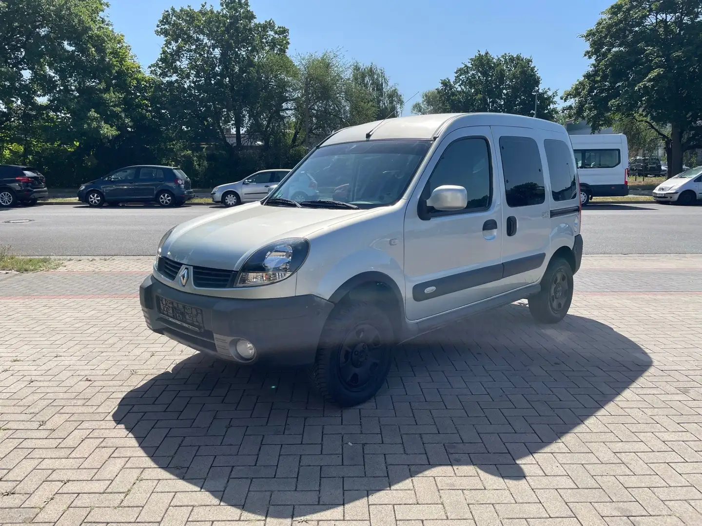 Renault Kangoo Basis 4X4 AHK *Klima* Gris - 2