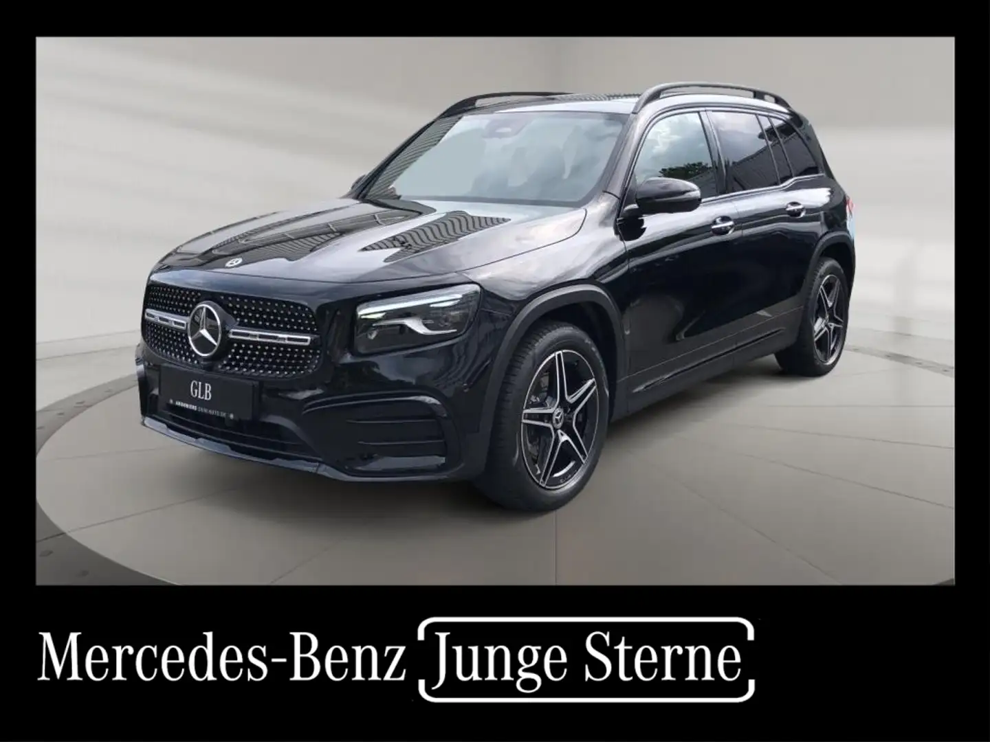 Mercedes-Benz GLB 200 +MBUX+AMG+Wide+Navi+Pano+AHK+SpurW+PDC Schwarz - 1