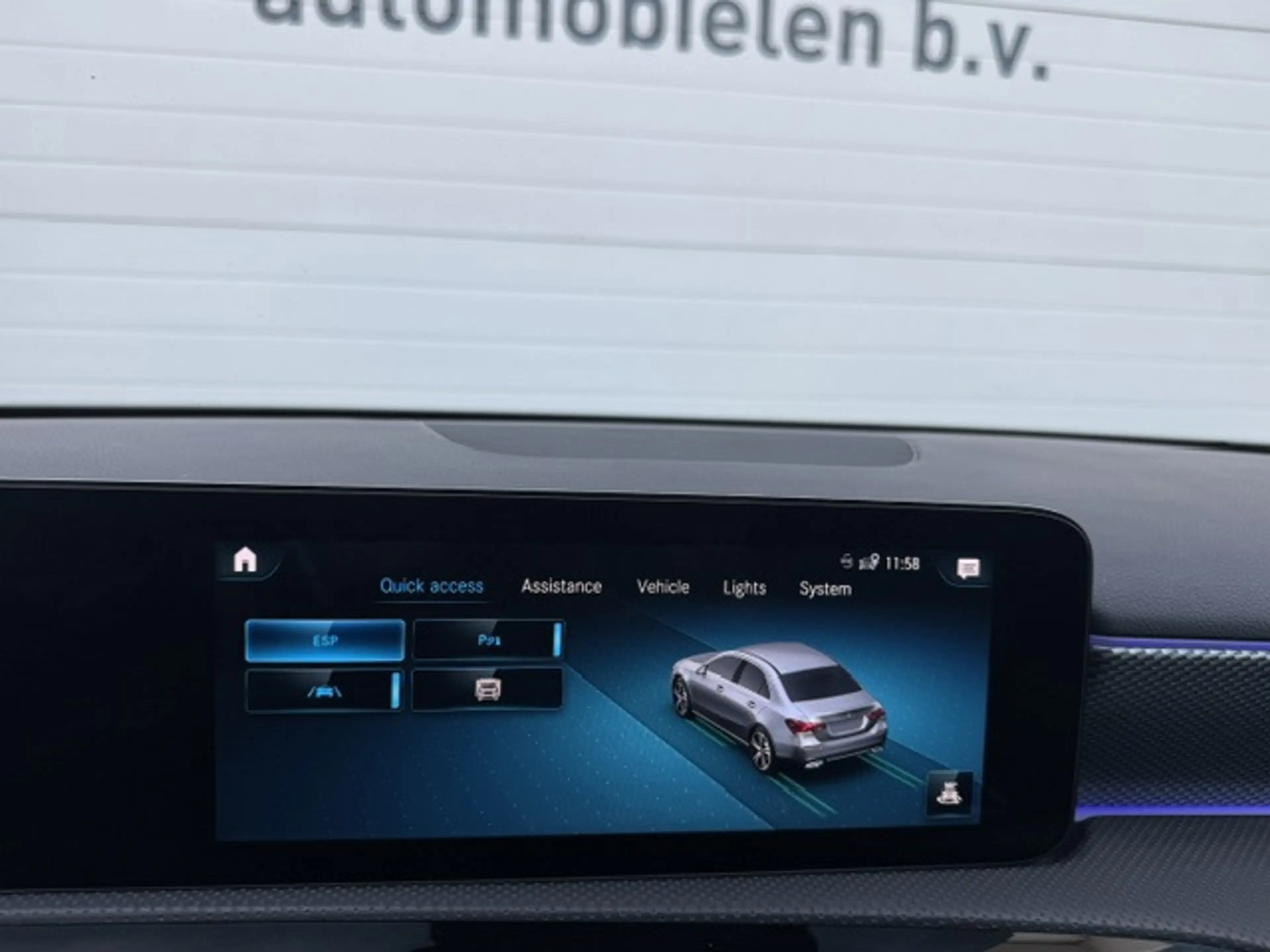 Mercedes-Benz A 180 Business Solution Luxury-Digital dash- BTW - sfeer — photo 21