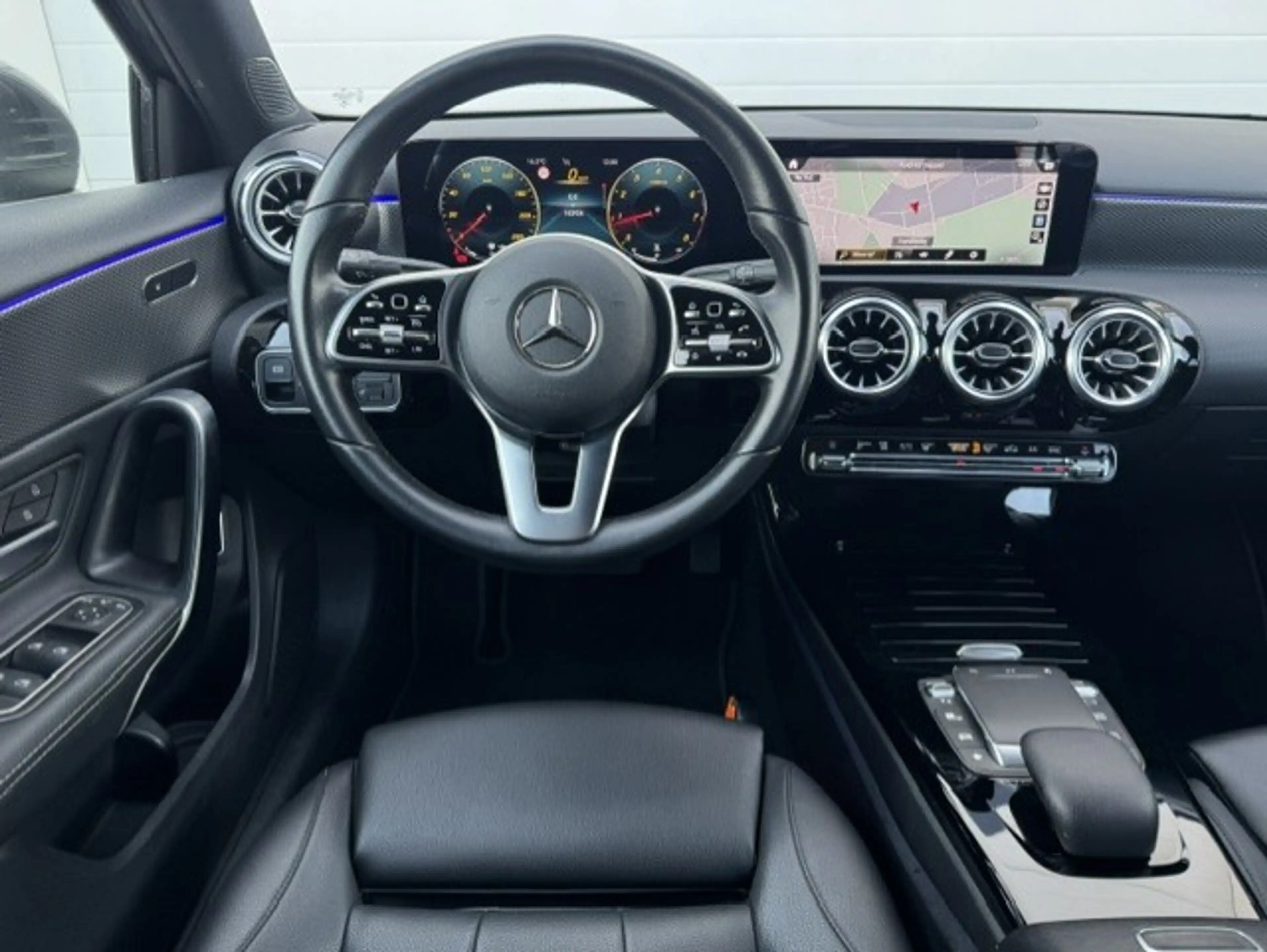 Mercedes-Benz A 180 Business Solution Luxury-Digital dash- BTW - sfeer — photo 11