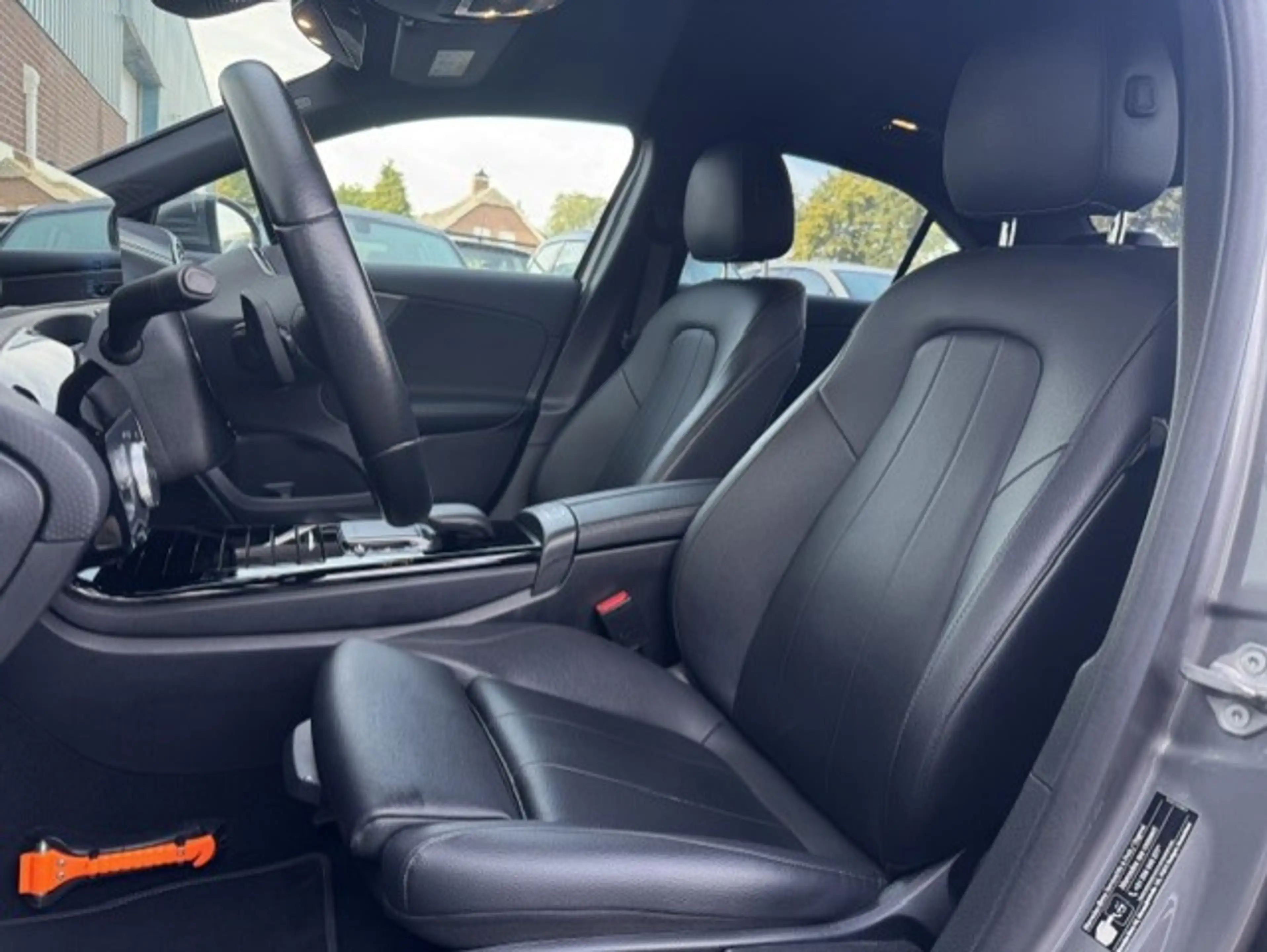 Mercedes-Benz A 180 Business Solution Luxury-Digital dash- BTW - sfeer — photo 22