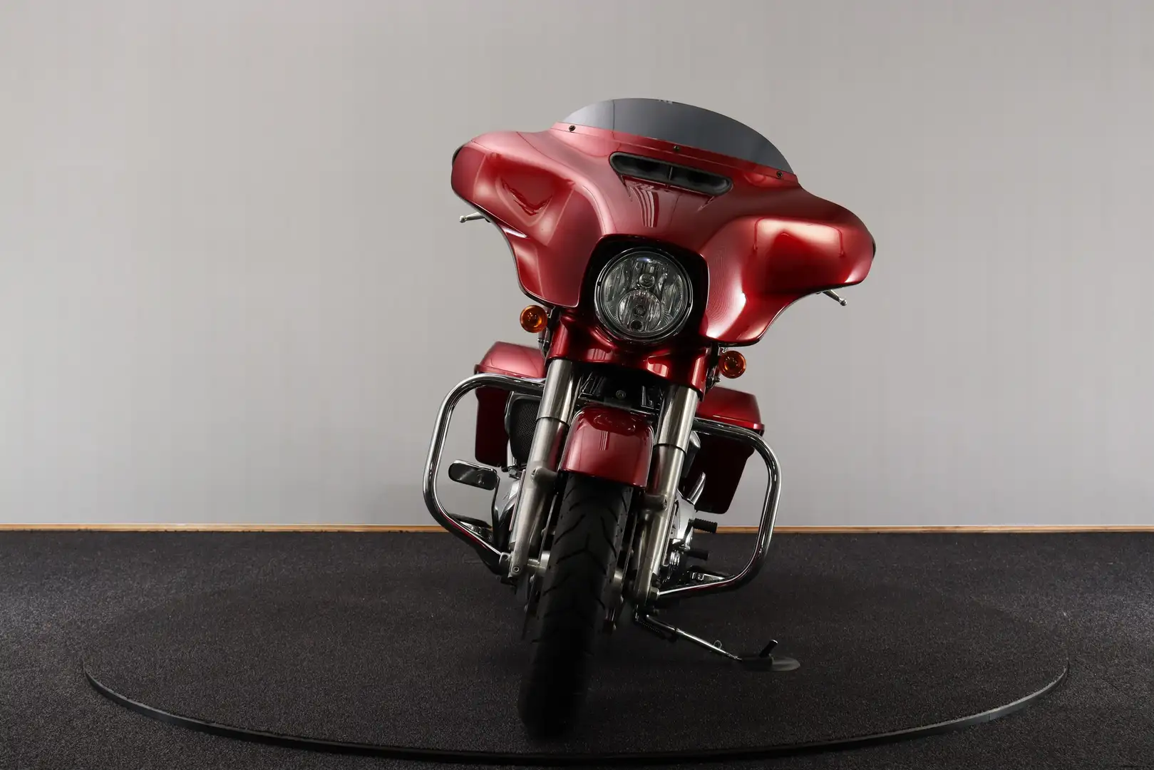Harley-Davidson Street Glide FLHXS Special Solid Colour crvena - 2
