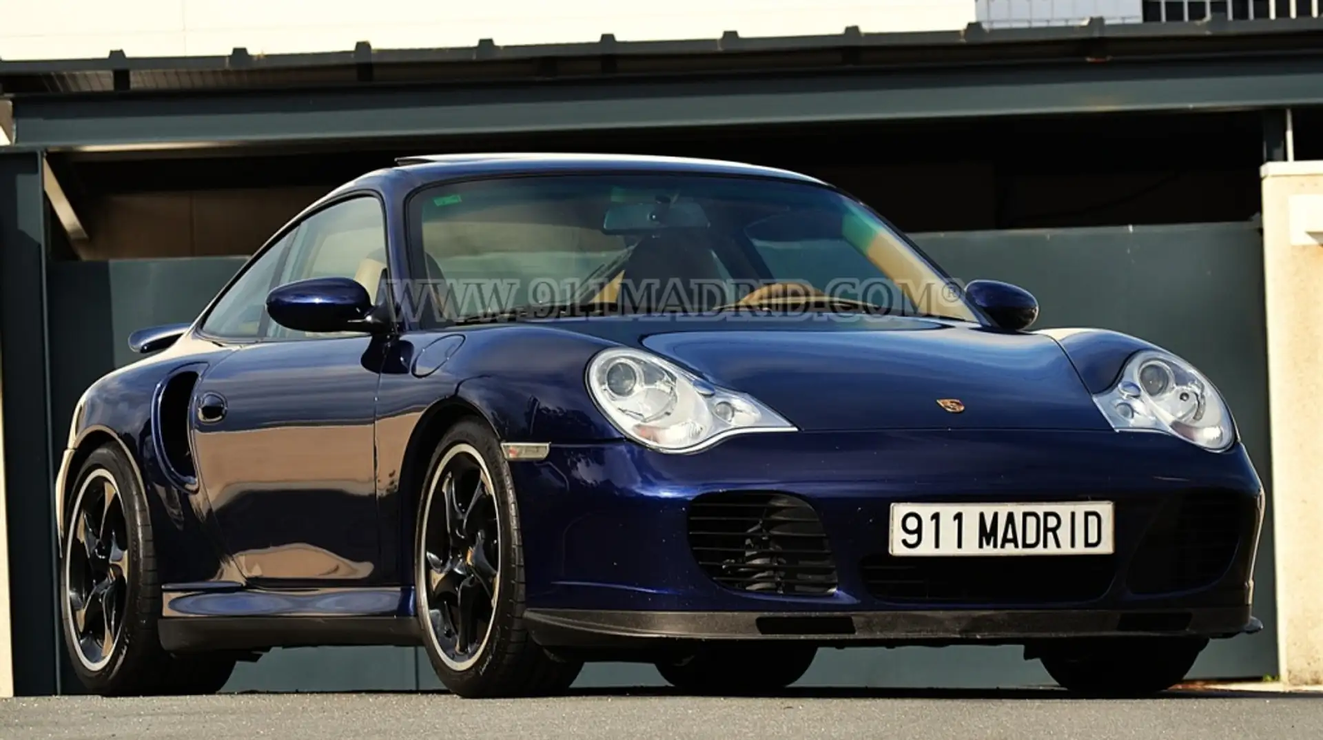Porsche 996 Turbo Azul - 2