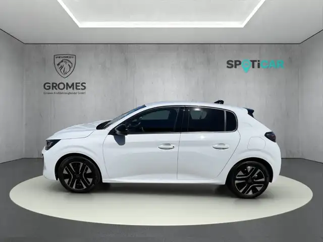 Peugeot 208 view 6